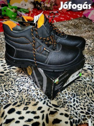 Prémium acélbetétes munkavédelmi bakancs
