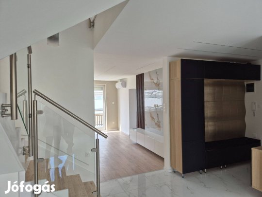 Prémium luxus lakás belvároshoz közel