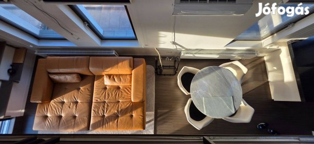 Prémium penthouse lakás Nyíregyháza szívében