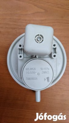 Presszosztát Buderus Logamax U102 - 24 K