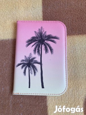 Primark útlevéltartó