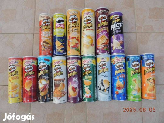 Pringles dobozok üresen - különböző, egyben 16 db