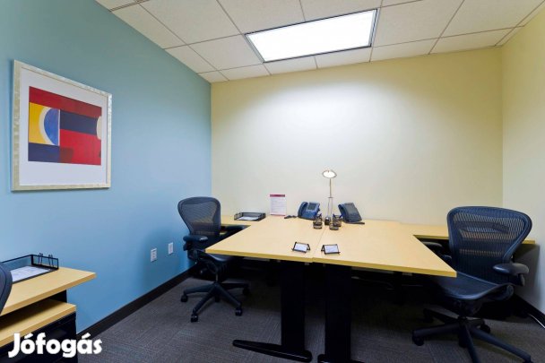 Privát irodahelyiség 3 fő számára