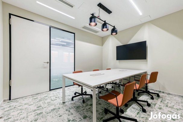 Privát irodahelyiség 4 fő számára