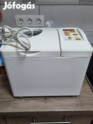 Privileg kenyérsütő 560W