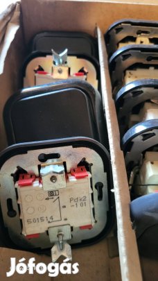 Prodax pdk2-101es kapcsolók, kapcsolóbetétek új, több darab!