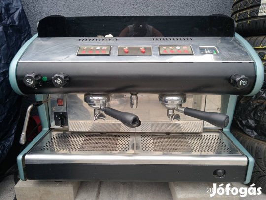 Professzionális 2 karos presszó kávégép