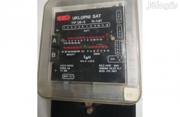 Programvezérlő kapcsoló, napi-heti beállítási lehetőség