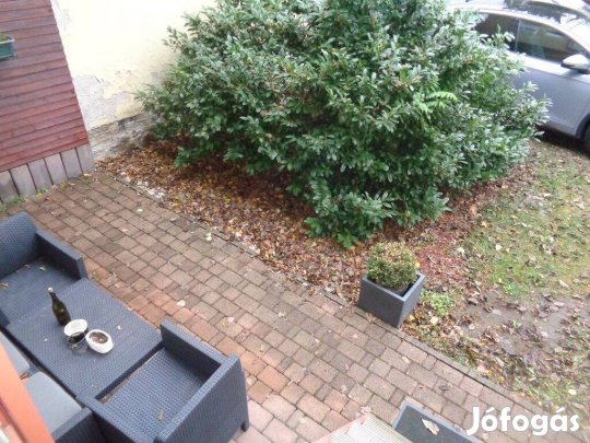 Prohászkán Kertkapcsolatos Lakás Eladó!!!