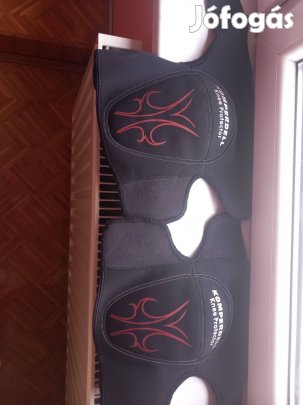 Protektoros térdvédő