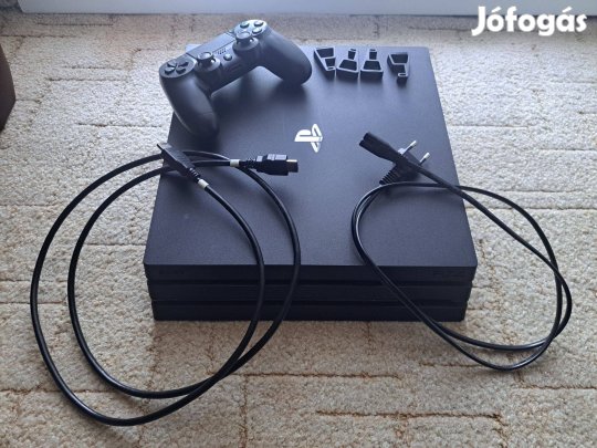 Ps4 pro 1TB-os