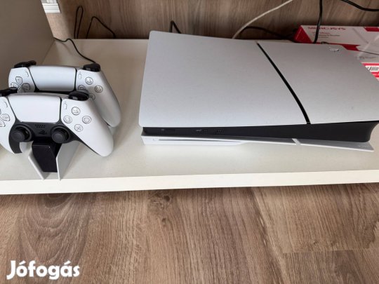 Ps5 lemezes ,1tb, 2 db kontroller,FIFA 26,