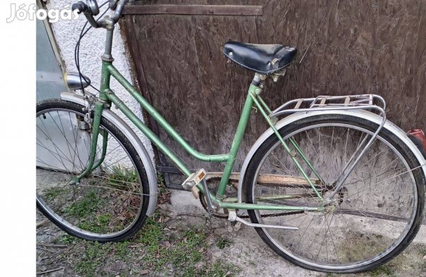 Puch,Ktm női,26-os kerékpár 3 sebességes,jó állapotban eladó