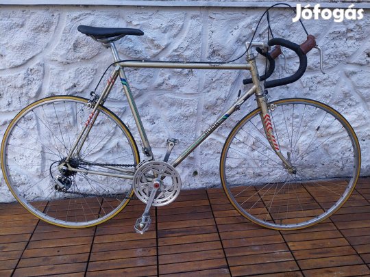 Puch Mistral országúti verseny kerékpár Shimano 500 szett