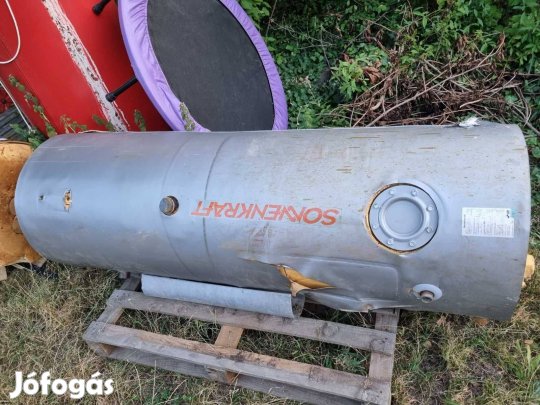 Puffertartály , spirálcsöves 300 Literes