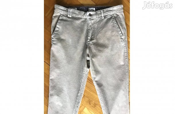 Puha, kord, férfi nadrág 32/ 32-es (Szép, újszerű.)