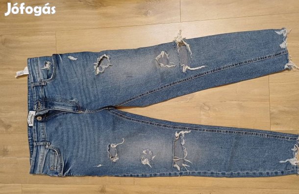 Pull&Bear kék, szaggatott farmernadrág ( 40)