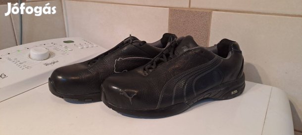 Puma 40 -es cipő átszúrás gátlós és lábujjvédelemmel
