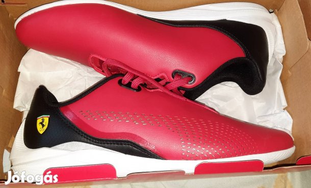 Puma Ferrari cipő 42
