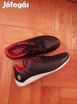 Puma Ferrari cipő eladó