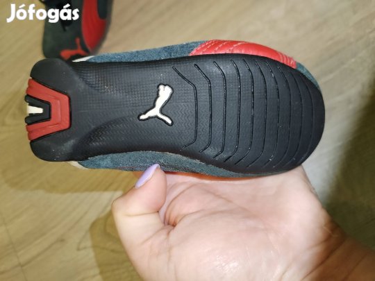 Puma cipő 21-es