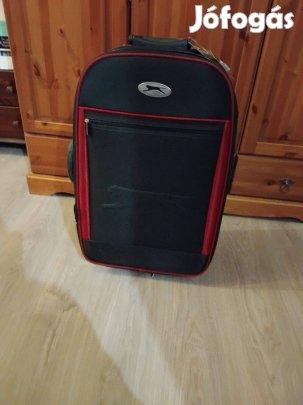 Puma gurulós bőrönd