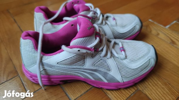 Puma női futócipő - 38