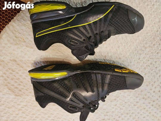 Puma sportcipő 42,5 es méretben