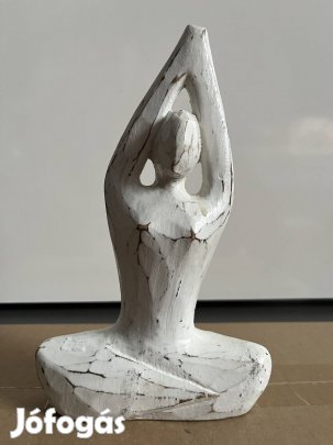 Puritán Art Deco szobor