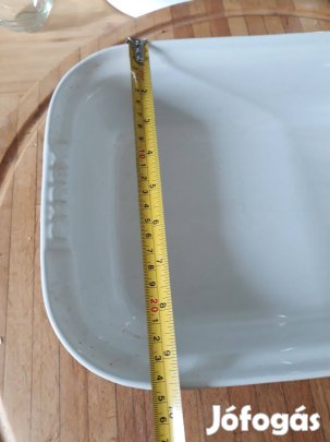 Pyrex , de kerámia sütőtál