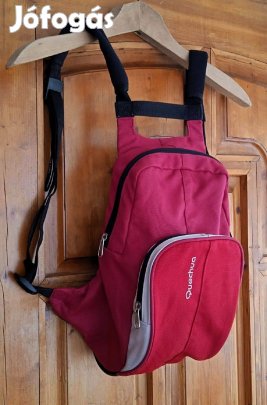 Quechua Arpenaz márkájú sportos hátizsák