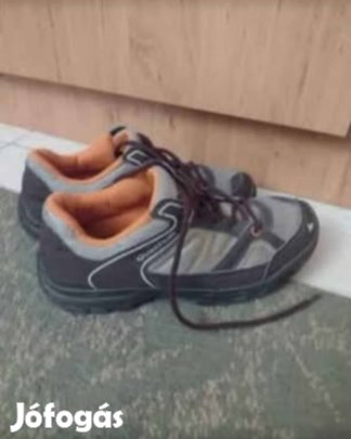 Quechua Decathlon fiú cipő 36-os újszerű 