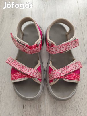 Quechua (Decathlon) lány sport szandál - 33-34, BTH 22 cm