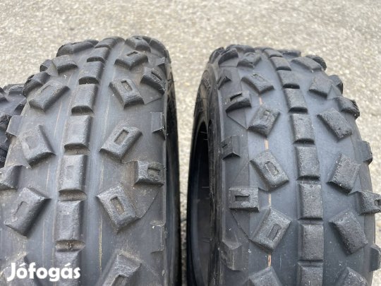 Qvad használt  gumik