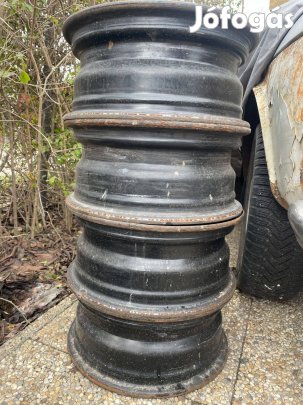 R15 4x100 lemezfelni