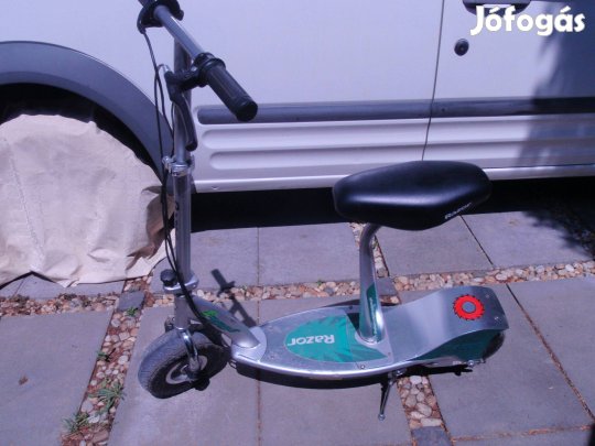 RAZOR elektromos roller/új akkuval/