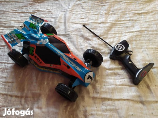 RC távirányítós autó Wolf 40 cm driftel, ugrik