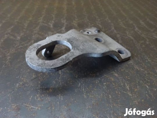 RENAULT MASTER 10- jobb első motor kimelő kampó fül NSZ00001398