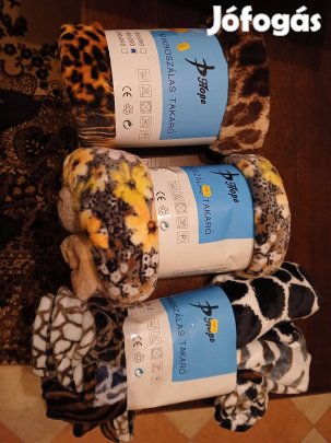 R-16. Polár Plüss Takaró Több szin és fajta Új Termék :