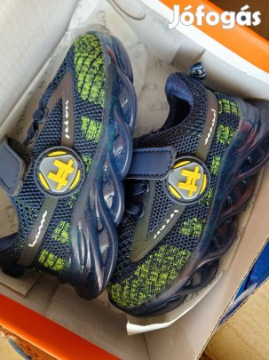 R-42. Akció Férfi , Női , Gyerek Cipő 180 Pár Egyben eladó