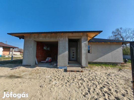 Ráckevei eladó 117 nm-es ház