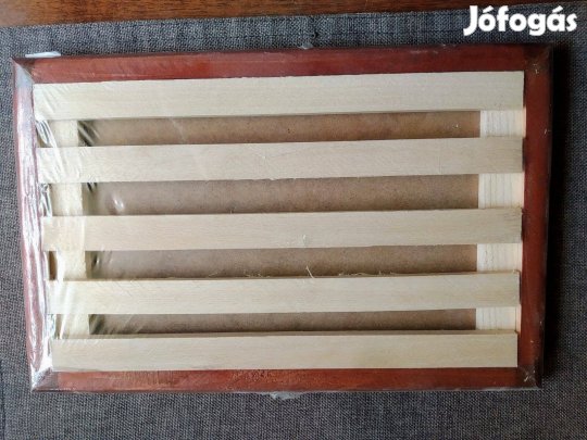 Rácsos Bambusz Kenyérvágó Deszka Új 42x28x2 cm Sok Mást Is Hirdetek