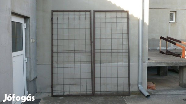 Rácsos ajtó egyedi