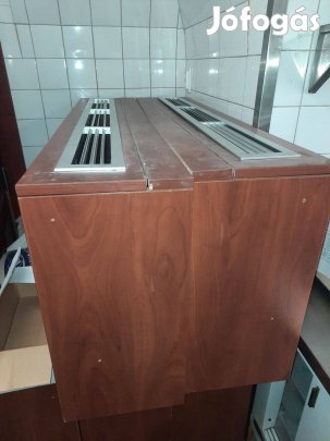 Radiátr szekrények iroda bútor