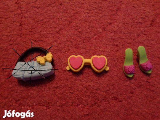 Radírok: Szemüveg, cipő radír 300ft/db