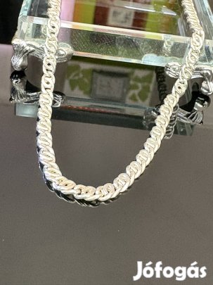 Ragyogó, masszív ezüst nyaklánc