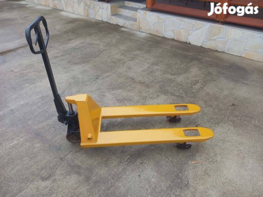 Raklapemelő béka 2500 kg