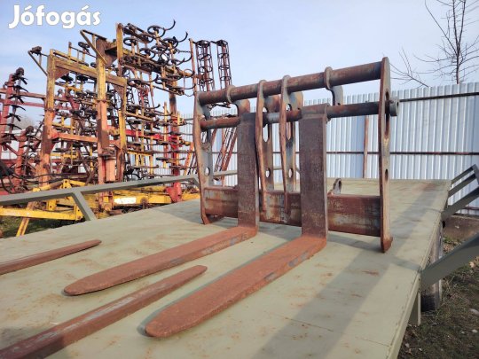 Raklapvilla 4 tonna teherbírású Faresin adaptációval