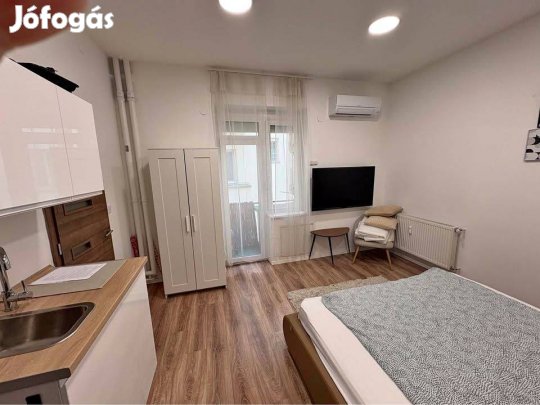 Rákóczi úton, Astoriához közel, apartman kiadó