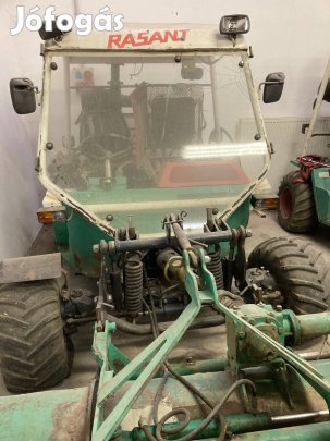 Rasant Bergtrak fűnyíró traktor szerelékkel